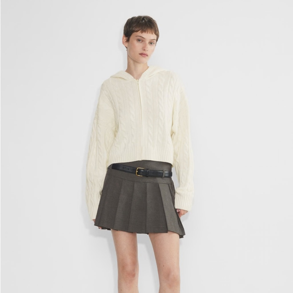 Aritzia Cream Cable Knit Sweater